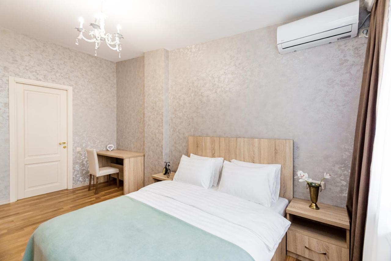 Dat Exx Apartments On Liberty Square Тбилиси Екстериор снимка