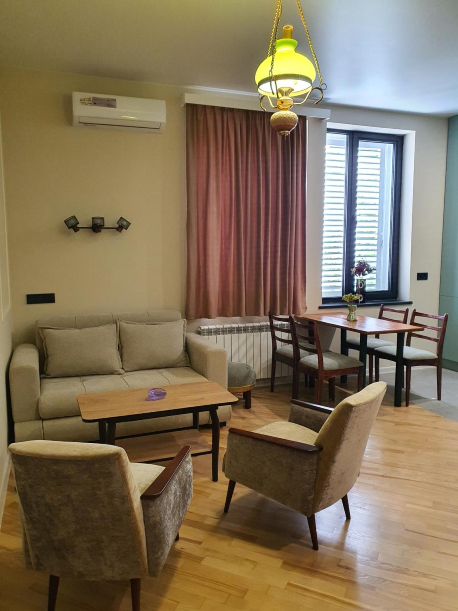 Dat Exx Apartments On Liberty Square Тбилиси Екстериор снимка