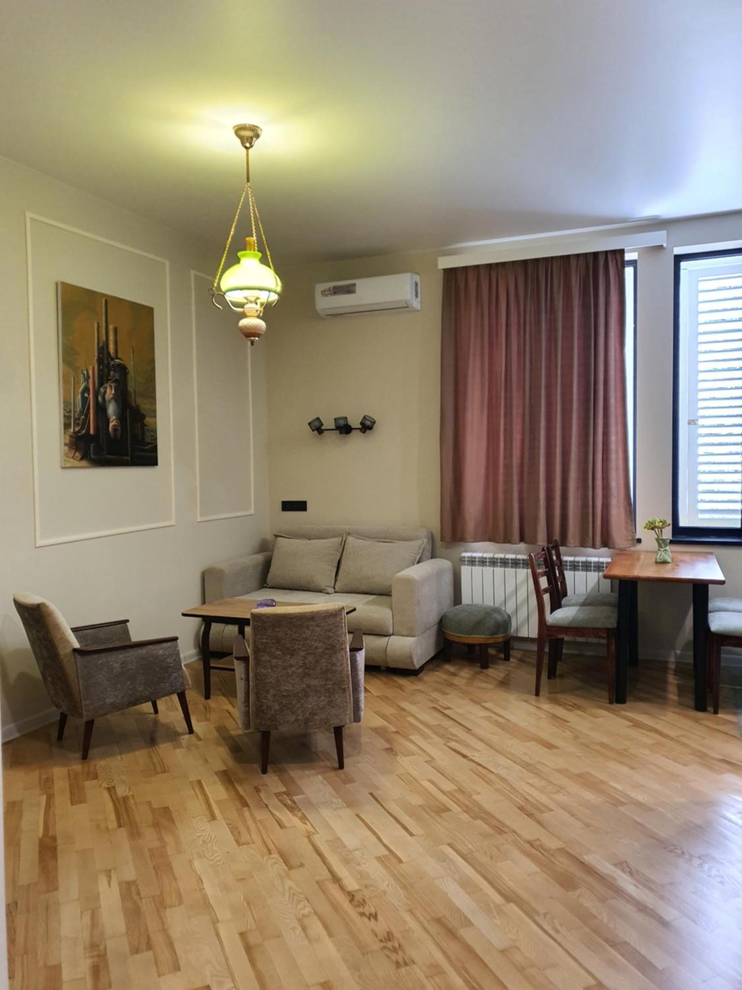 Dat Exx Apartments On Liberty Square Тбилиси Екстериор снимка
