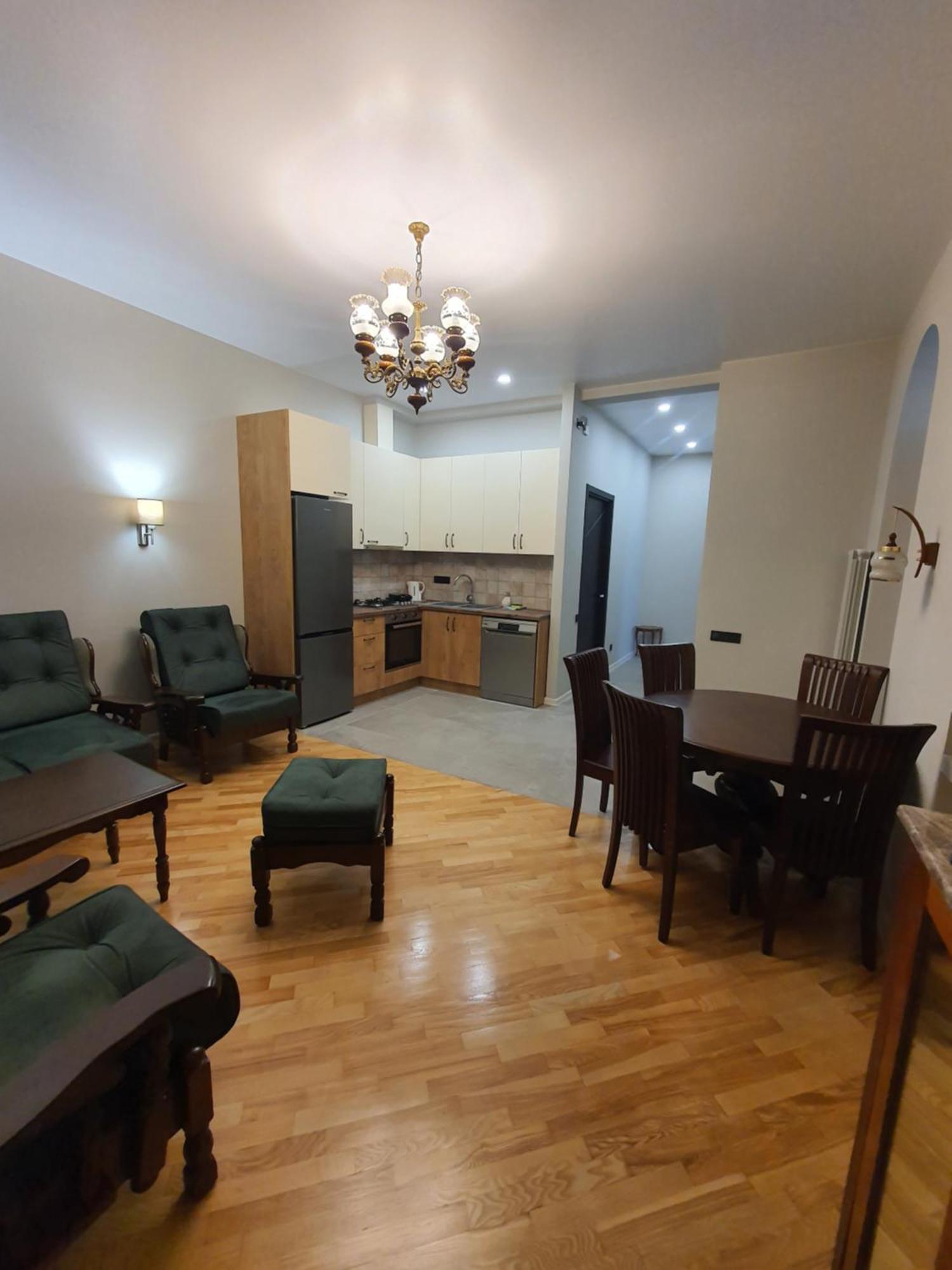 Dat Exx Apartments On Liberty Square Тбилиси Екстериор снимка